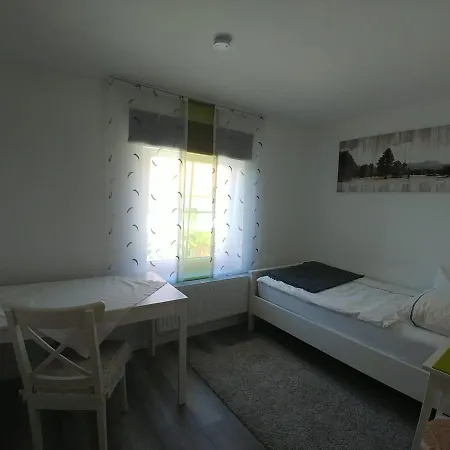 Apartmentvermietung Ingrid Bolkart - Landleben 6 *
