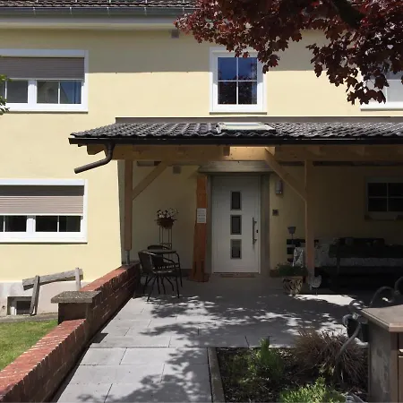 Apartmentvermietung Ingrid Bolkart - Landleben 6 *