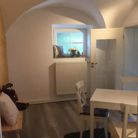 Apartmentvermietung Ingrid Bolkart - Landleben 6 Apartment *