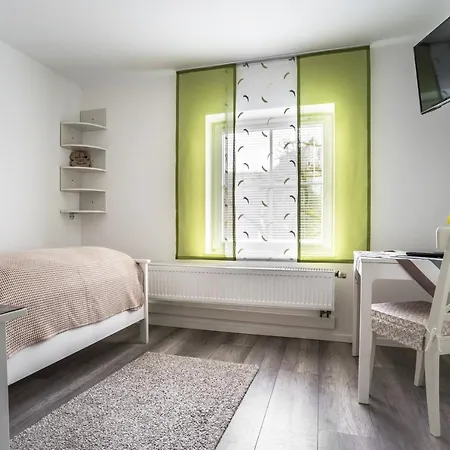 Apartmentvermietung Ingrid Bolkart - Landleben 6